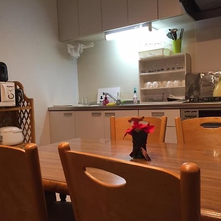 Niseko Hirafu Tsukushi Hostel Buitenkant foto